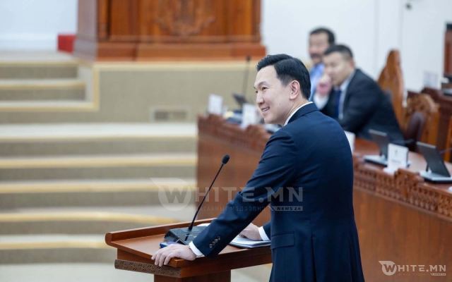 ГАЗРЫН ТОСНЫ БҮТЭЭН БАЙГУУЛАЛТЫГ ЭРЧИМЖҮҮЛЭХ ҮҮРГИЙГ ДЭД САЙД Б.МӨНХТАМИРТ ДААЛГАЛАА